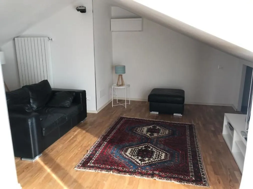 Appartement La Casa Con Vista Di Emma à Vezzano Ligure Italie