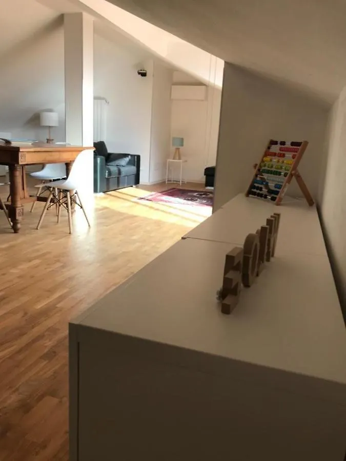 Appartement La Casa Con Vista Di Emma à Vezzano Ligure Italie