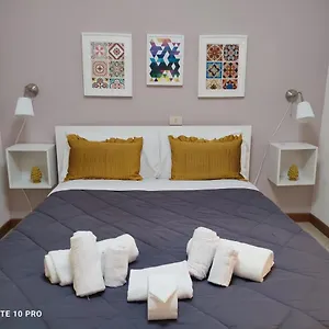 https://joy-apartment-taormina.taorminaitalyhotels.com