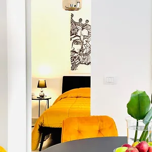 https://sangiuliano-holiday-home.taorminaitalyhotels.com